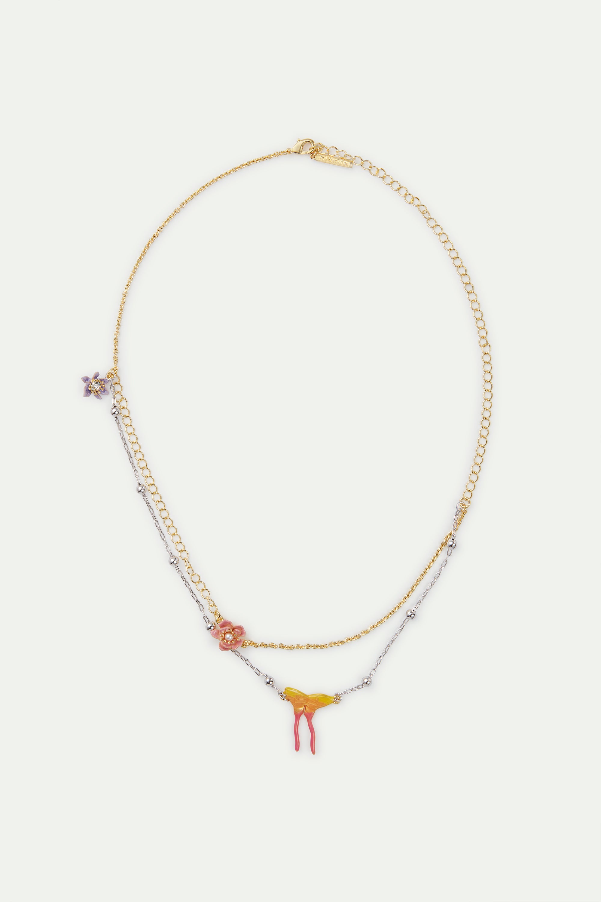 Collier double chaine bicolore, fleurs de magnolia et papillon