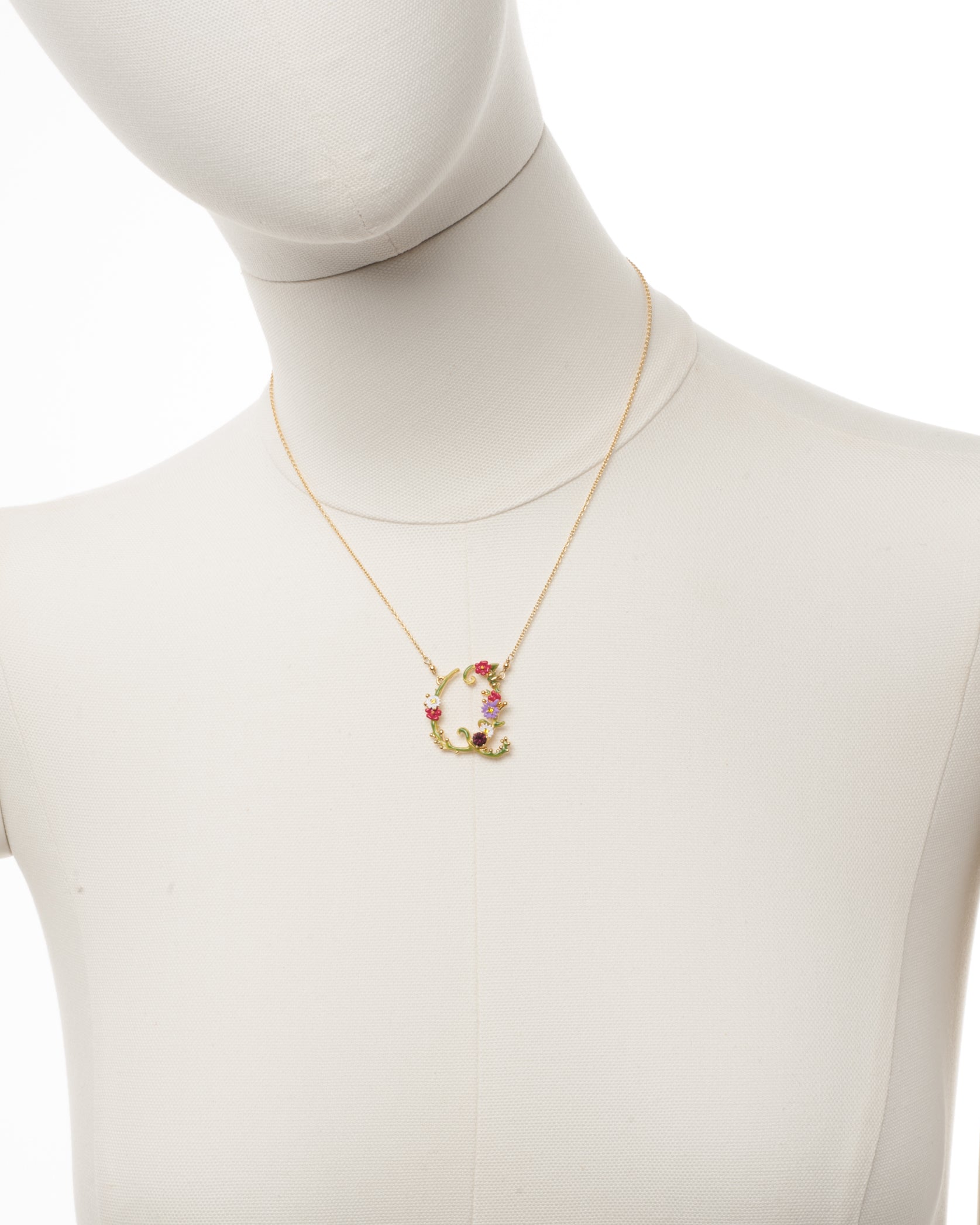 Collier lettre florale Q