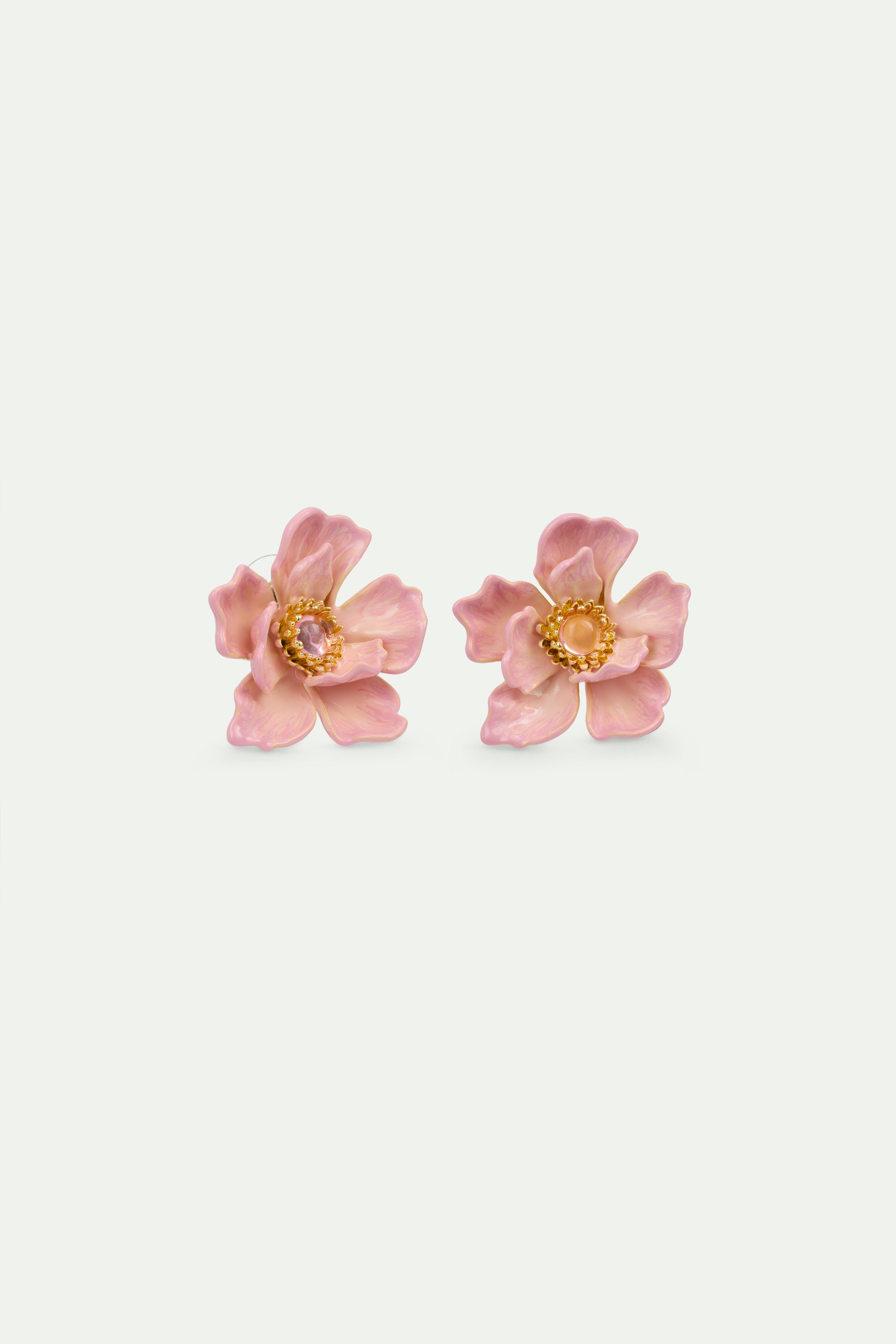 Boucles d'oreilles tiges grande fleur de magnolia rose