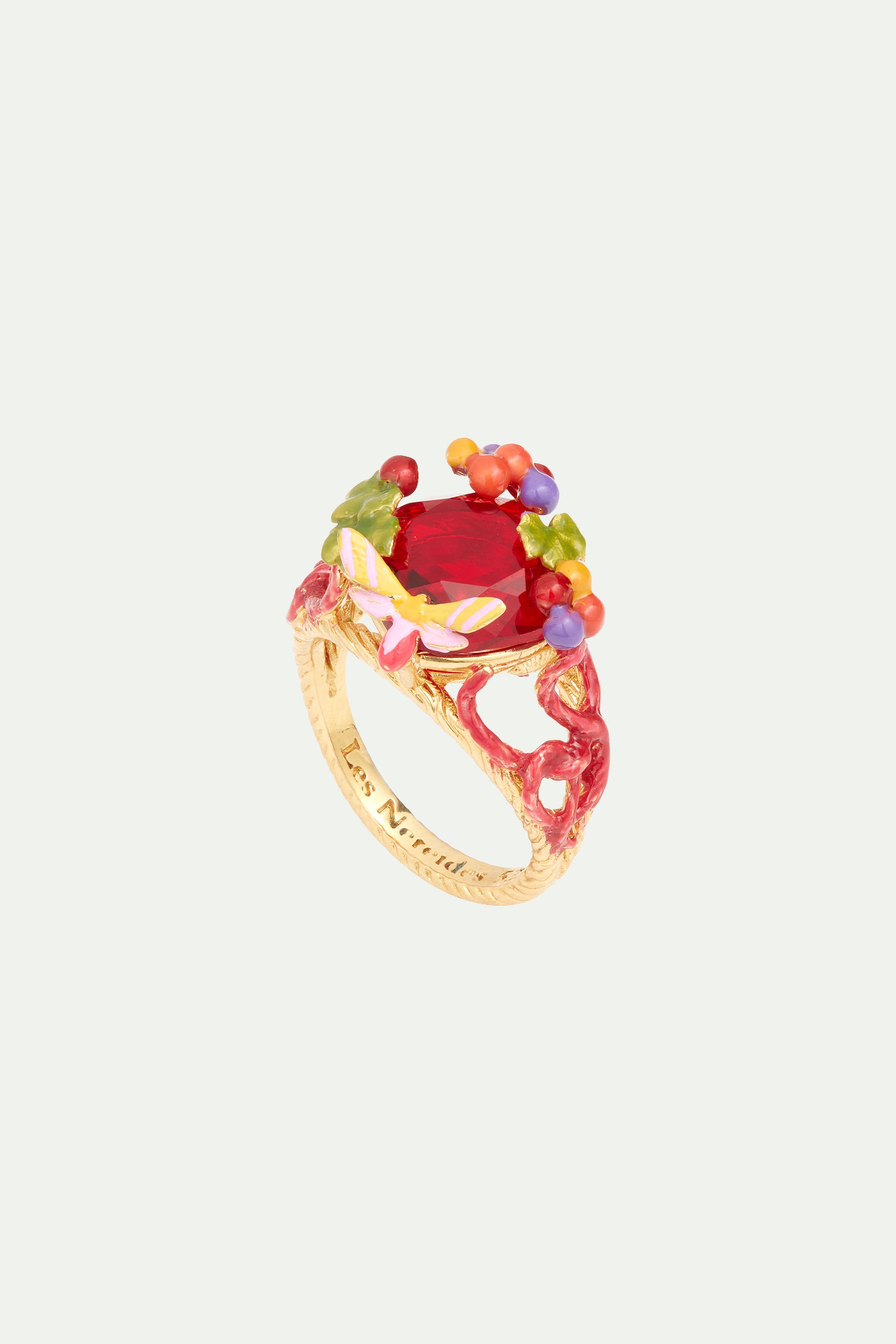 Garnet red stone and grapes cocktail ring