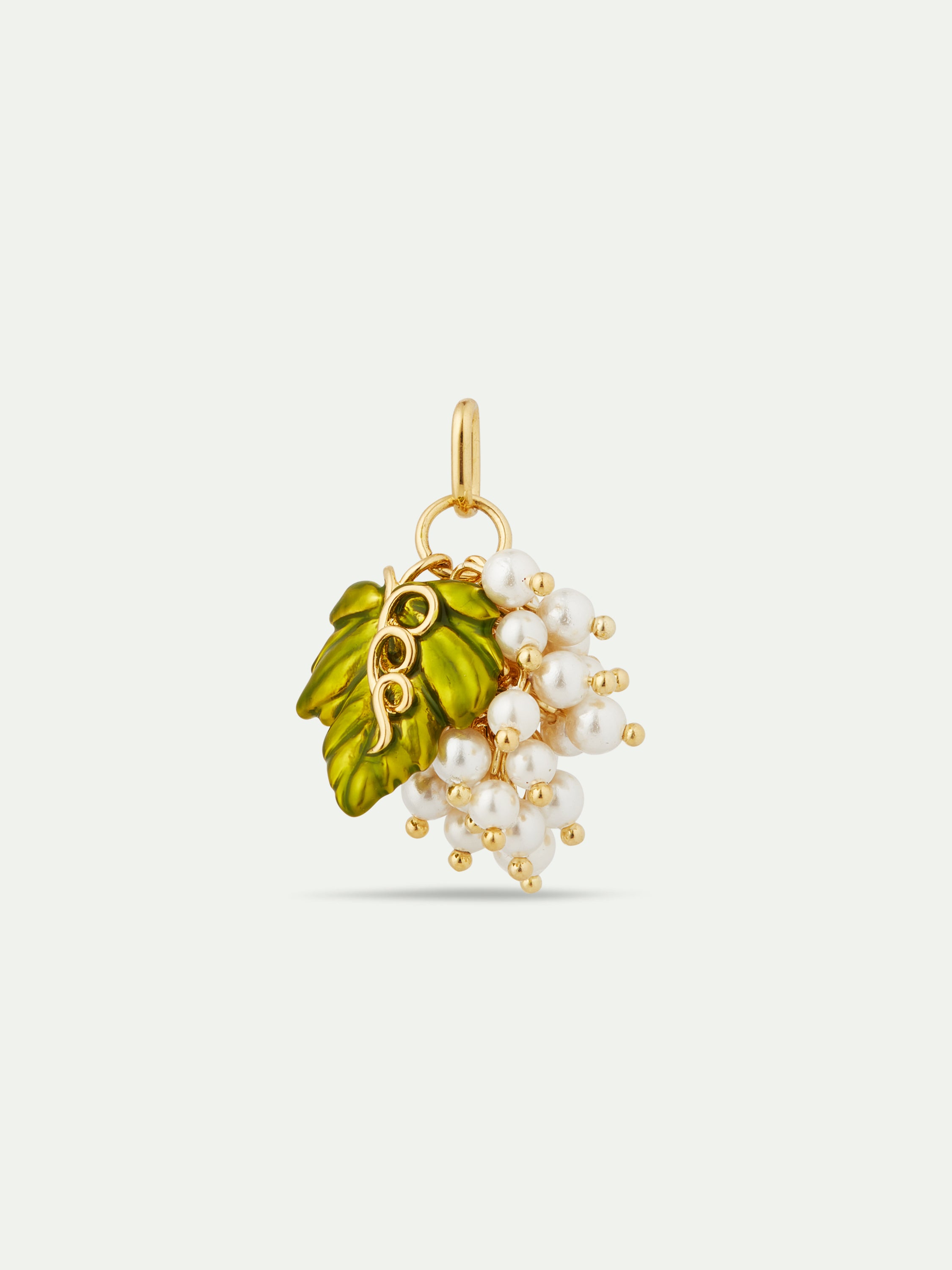 Grape pendant: Harmony and Prosperity