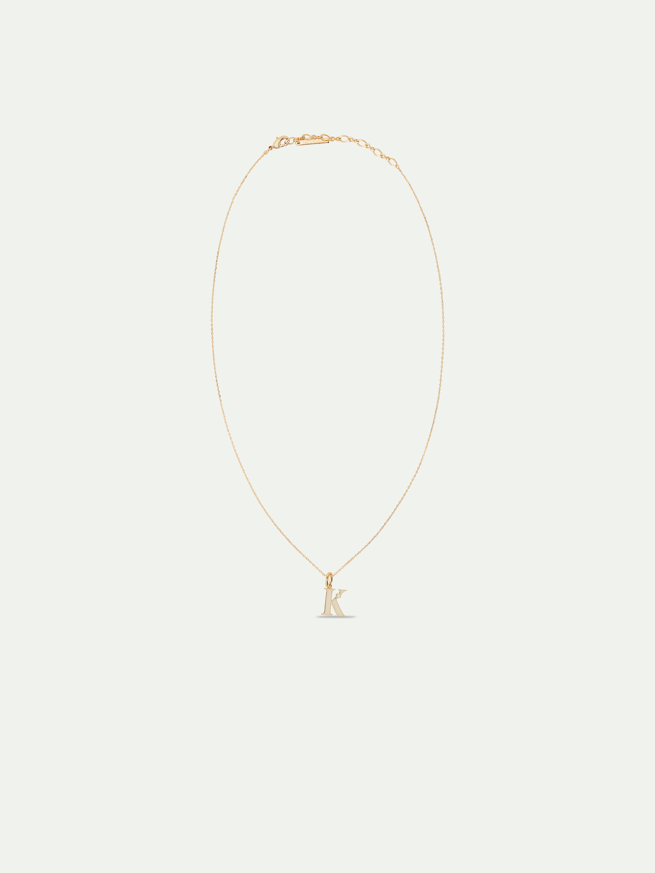 Collier pendentif lettre K