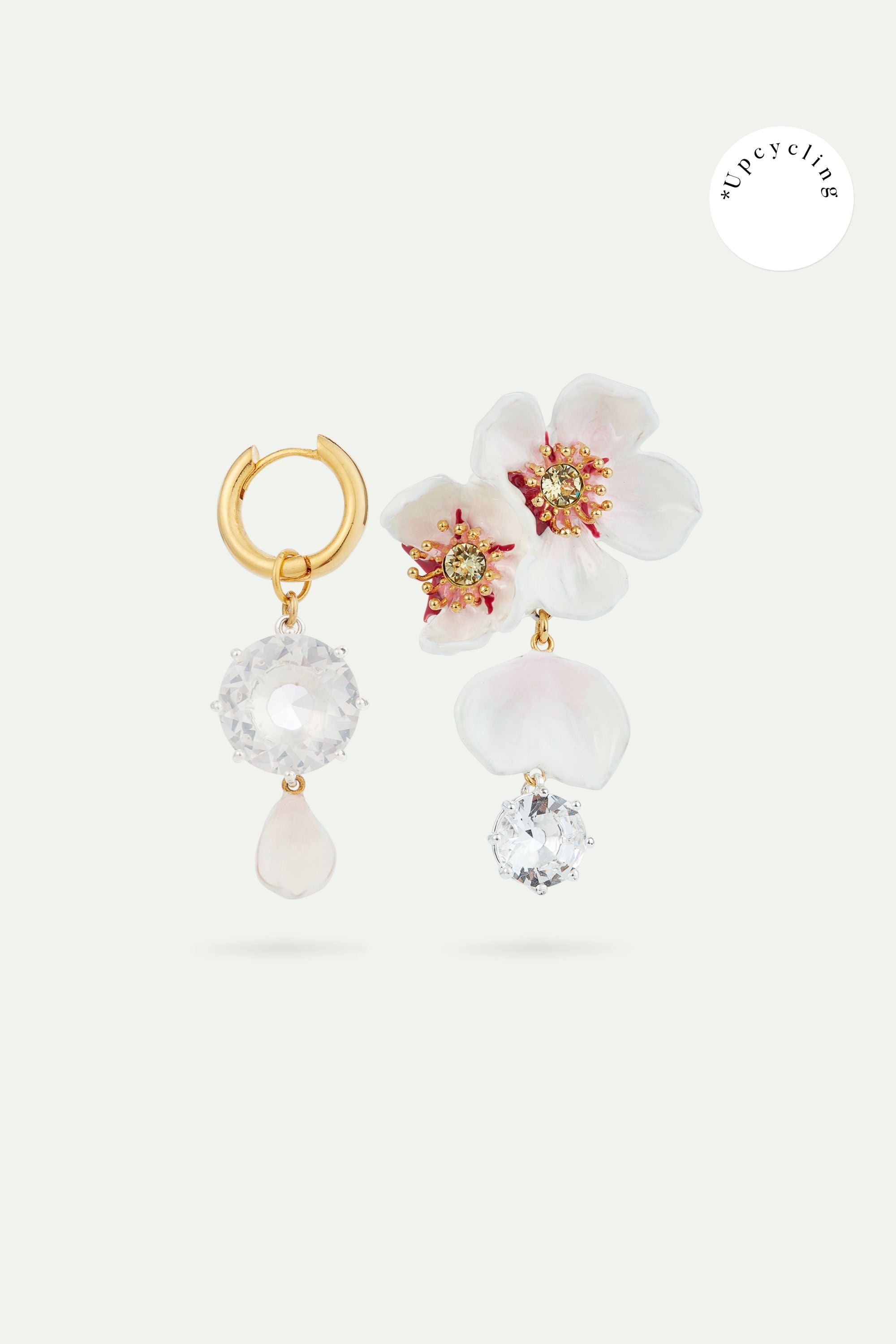 Asymmetrical Hanami and Diamantine gold-plated hoops