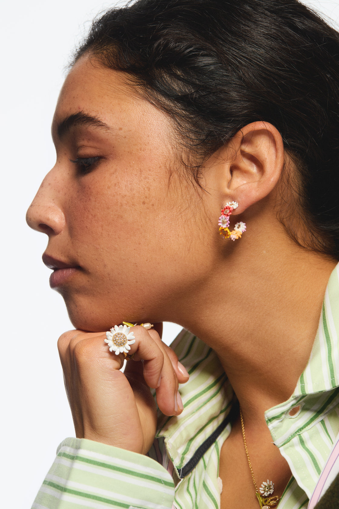 Daisy and zinnia crown hoop earrings