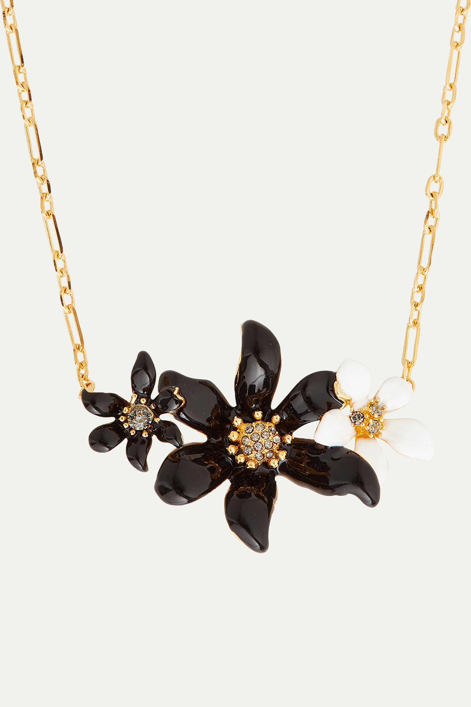 Collier Plastron Fleurs de Lys et Renoncule