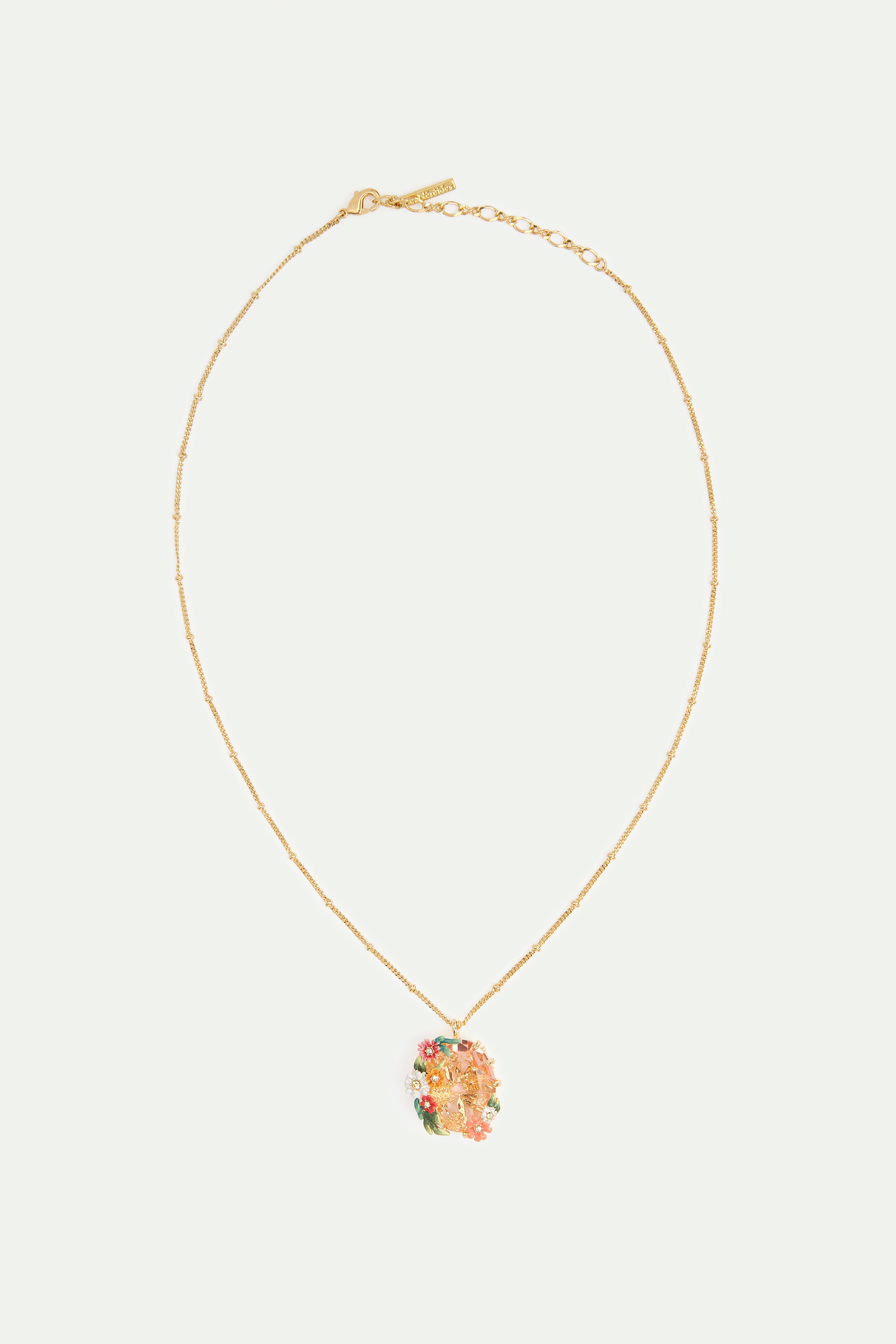 Collier pendentif pierre facettée rose ovale, fleurs de zinnias et de pâquerettes