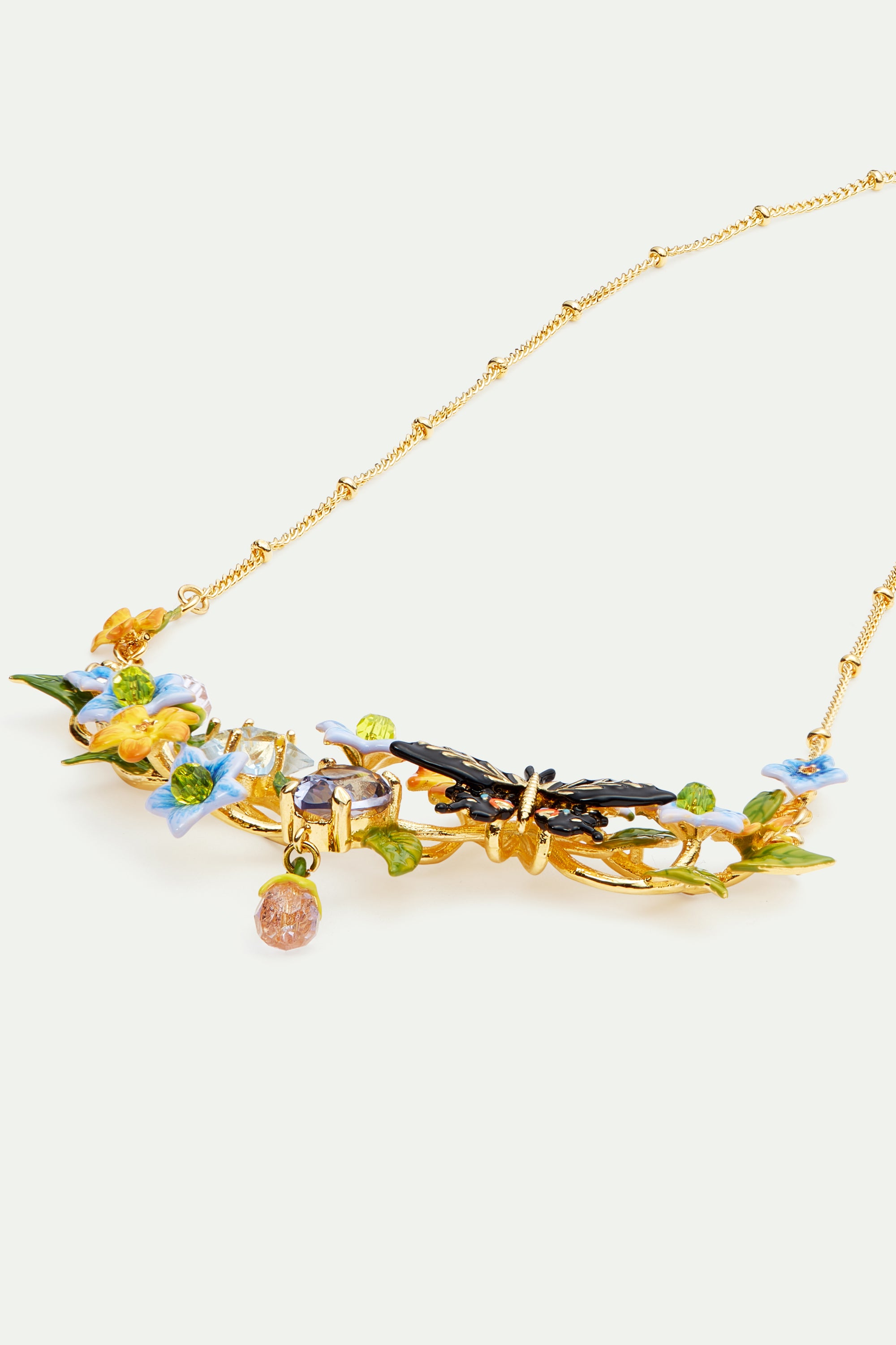 Collier plastron papillon, fleurs de jasmin et verre facetté