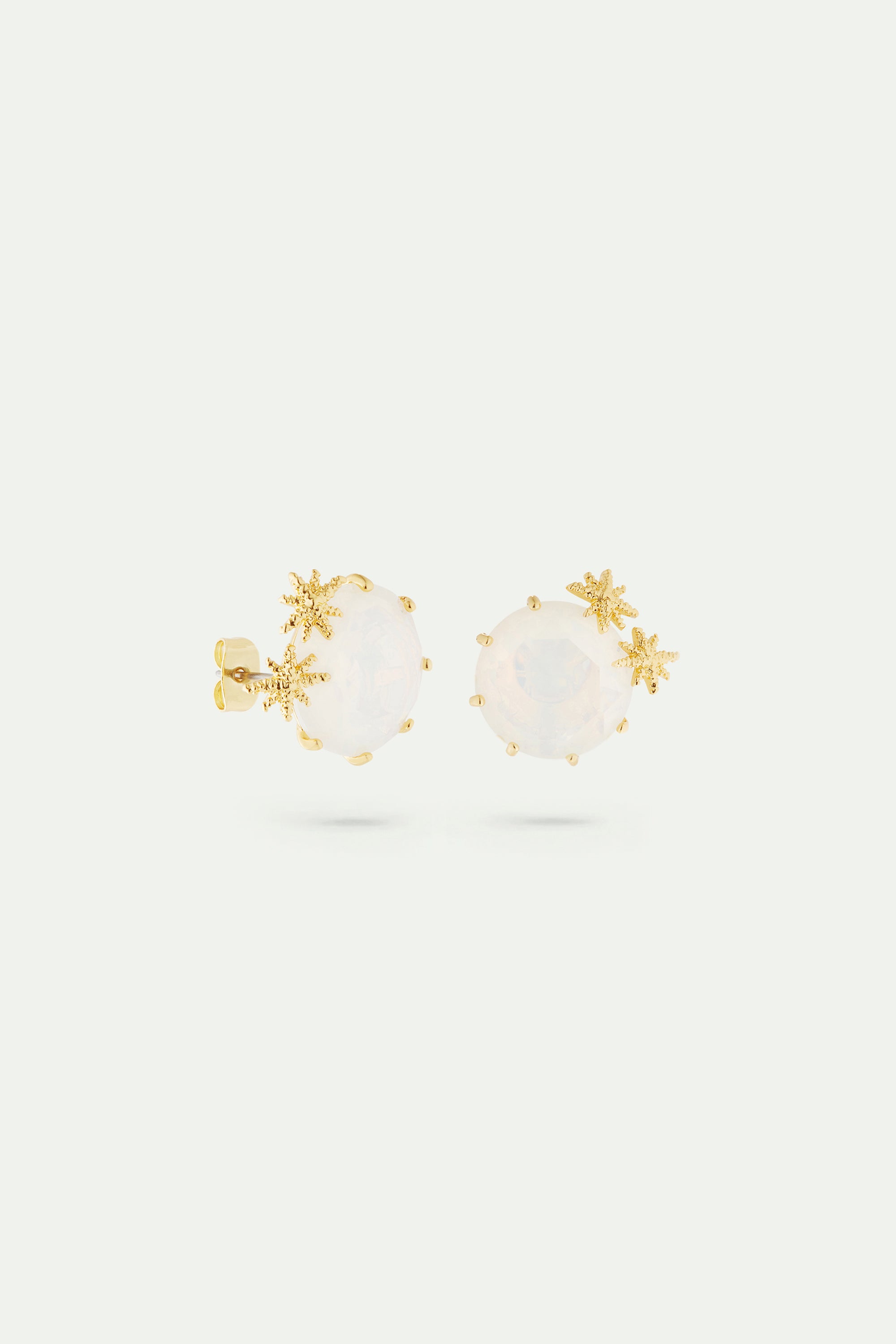 Boucles d'oreilles tiges pierre ronde La Diamantine blanc opalescent et fines étoiles