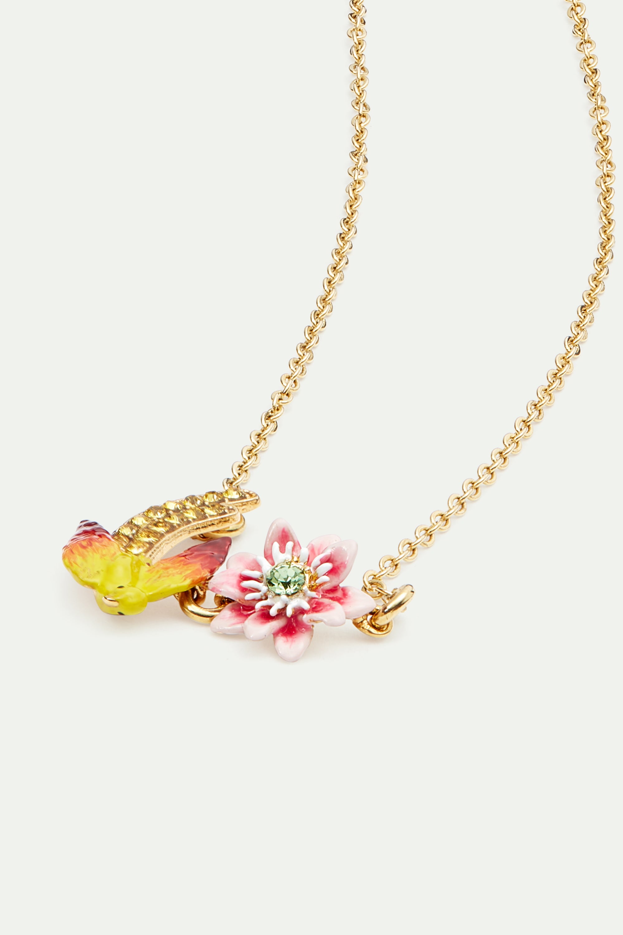 Collier pendentif perruche et fleur de Passiflore