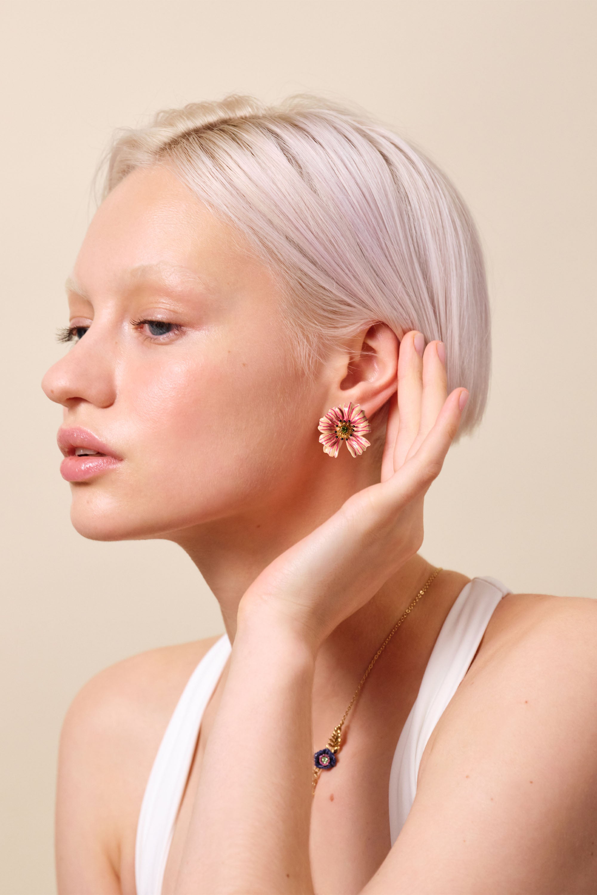 Cosmos flower post earrings