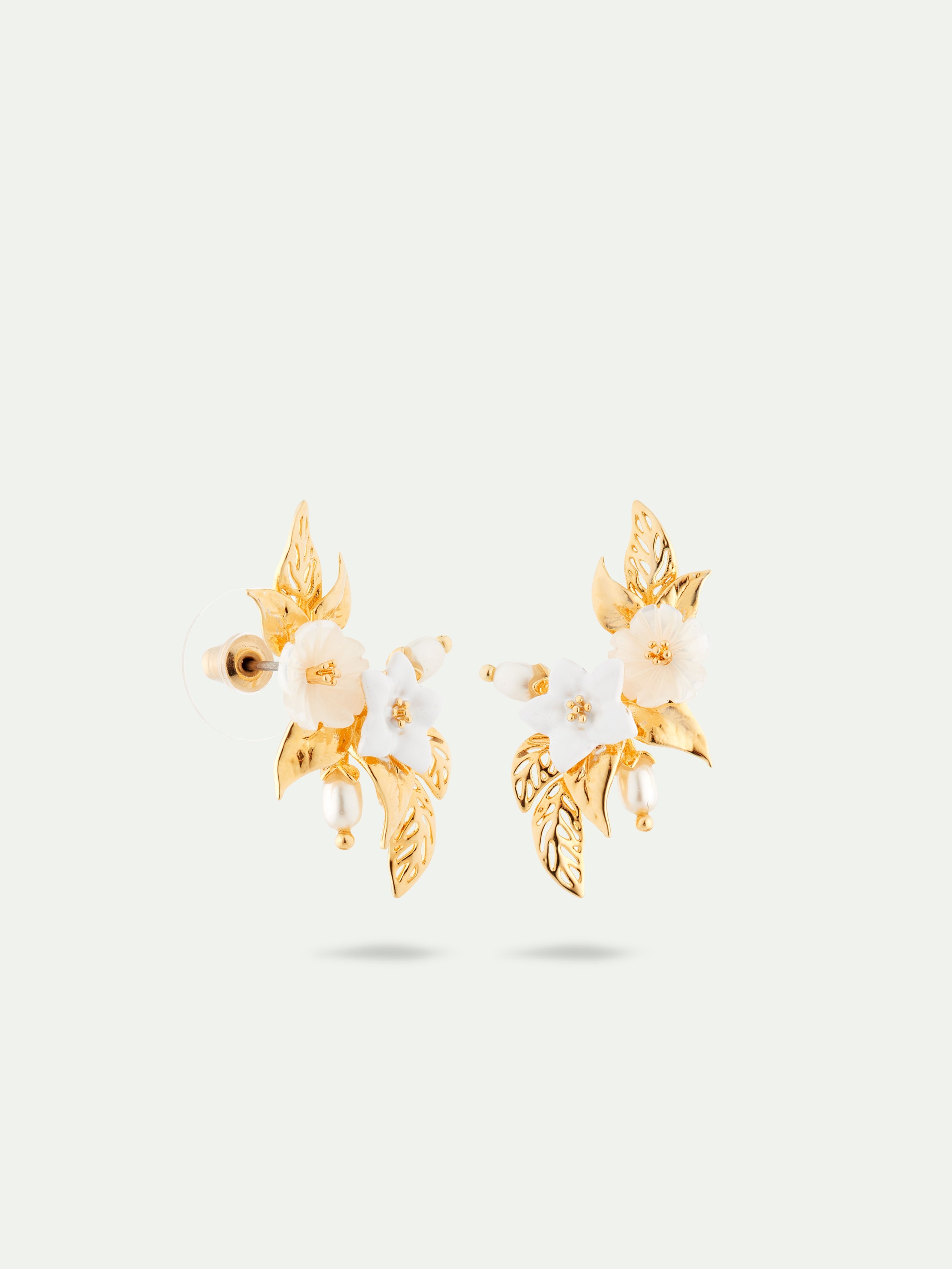 White jasmine and gold-plated leaves earrings