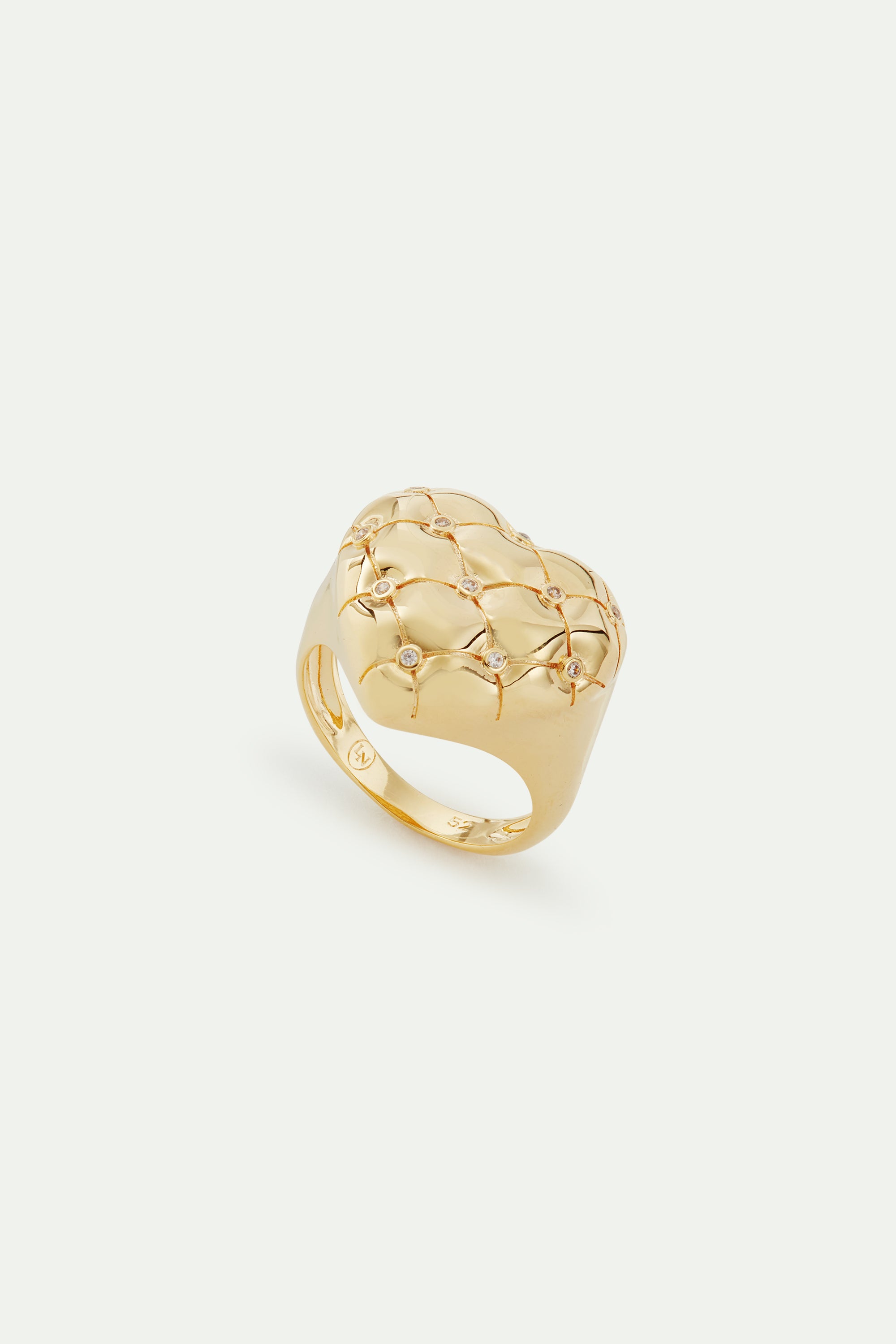 Bague coeur doré matelassé et orné de cristaux