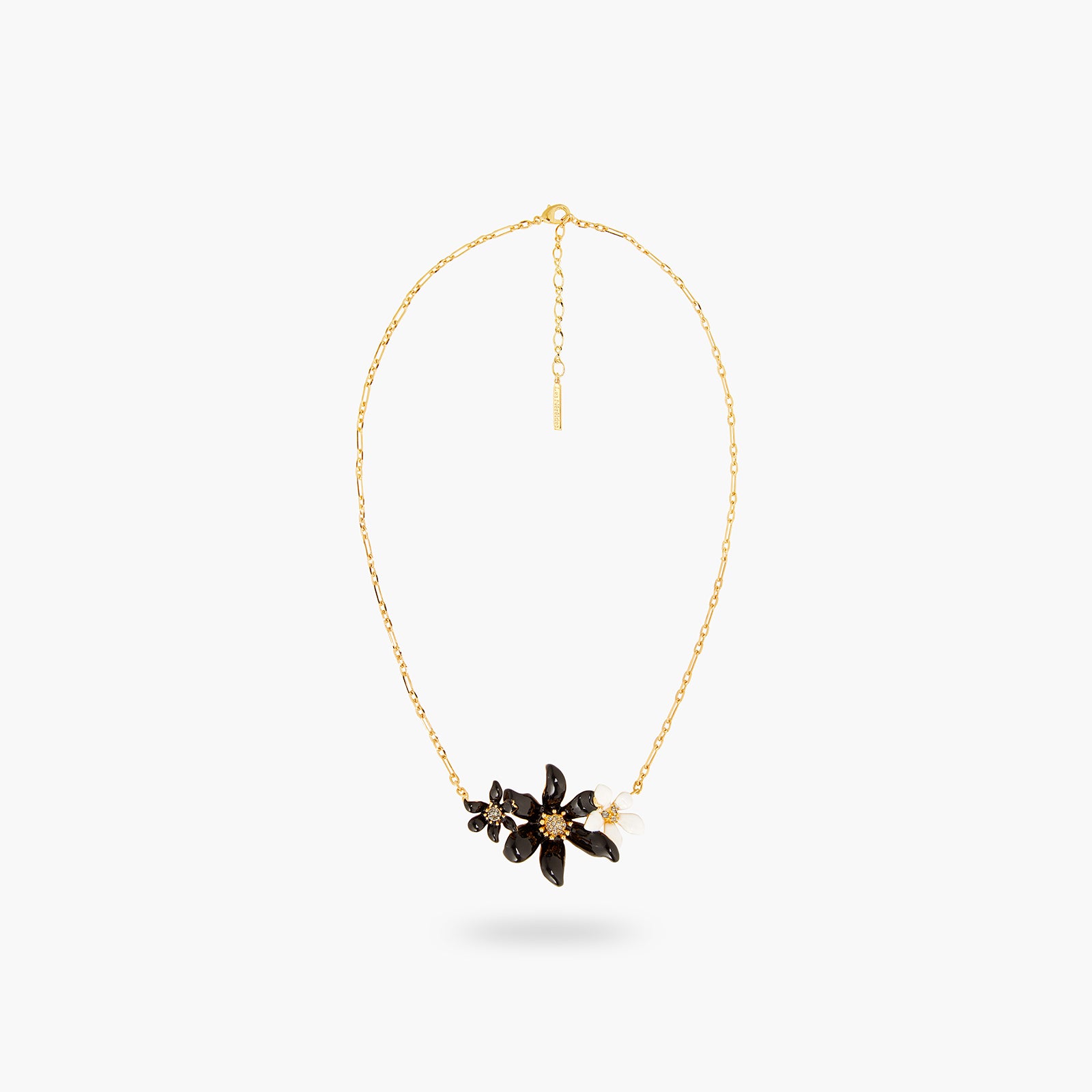 Collier Plastron Fleurs de Lys et Renoncule